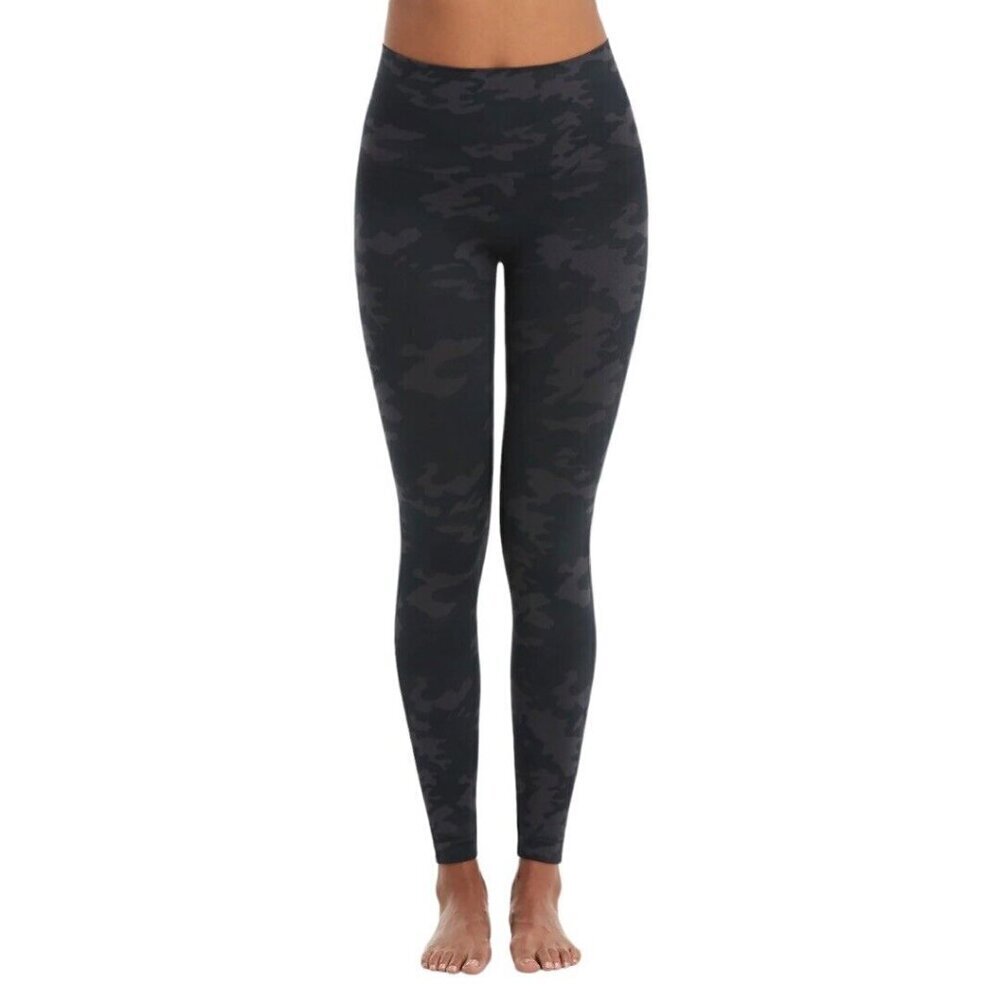 SPANX Womens M Black Camo EcoCare Seamless Leggings